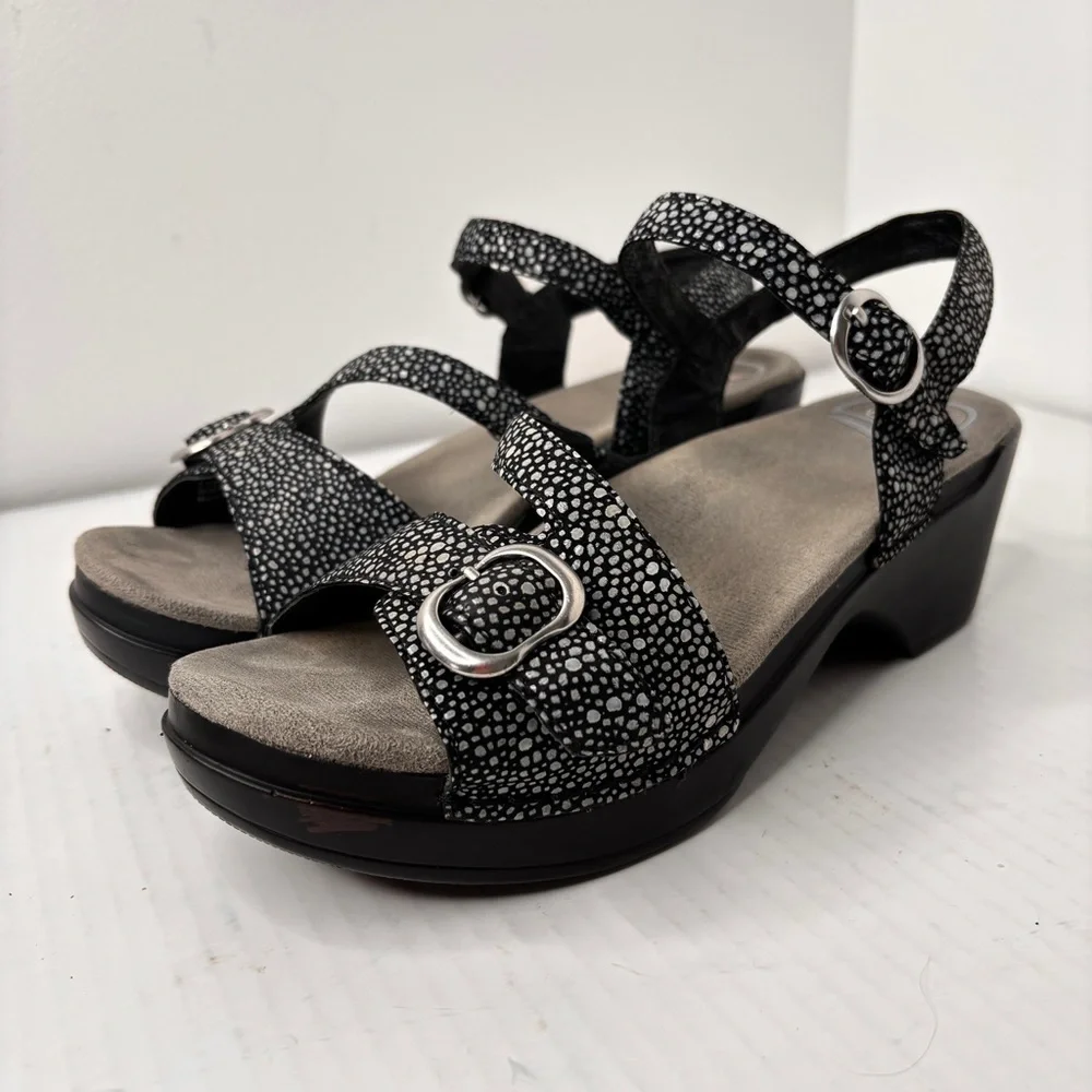Dansko Sandi Leather Ankle Strap Sandals Size 38 US 7.5 / 8 Comfort Chunky Shoe